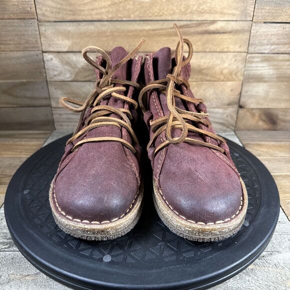 Born Womens Size US 6 Artisan Comfort Lace Up Booties Temple II Dark Red - Picture 2 of 10